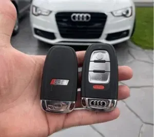 Duplicate smart car keys and key fobs programmed by Auto Smart Keys Miami.
